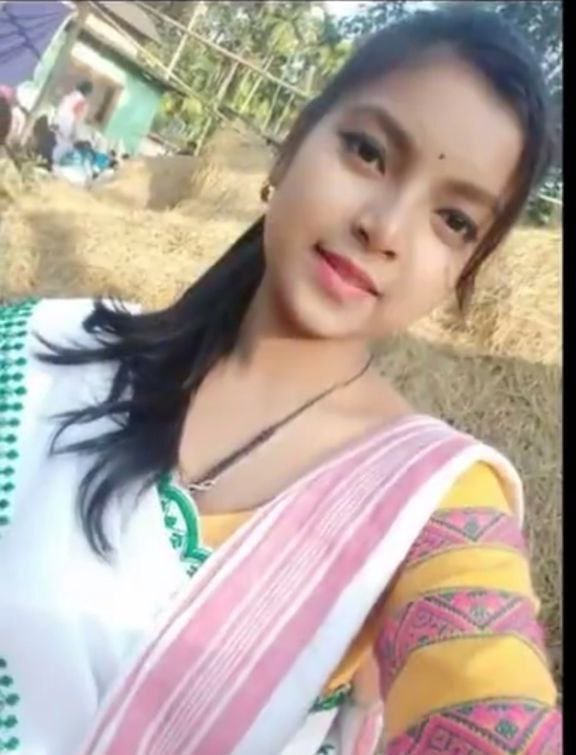 Assamese cute Gf